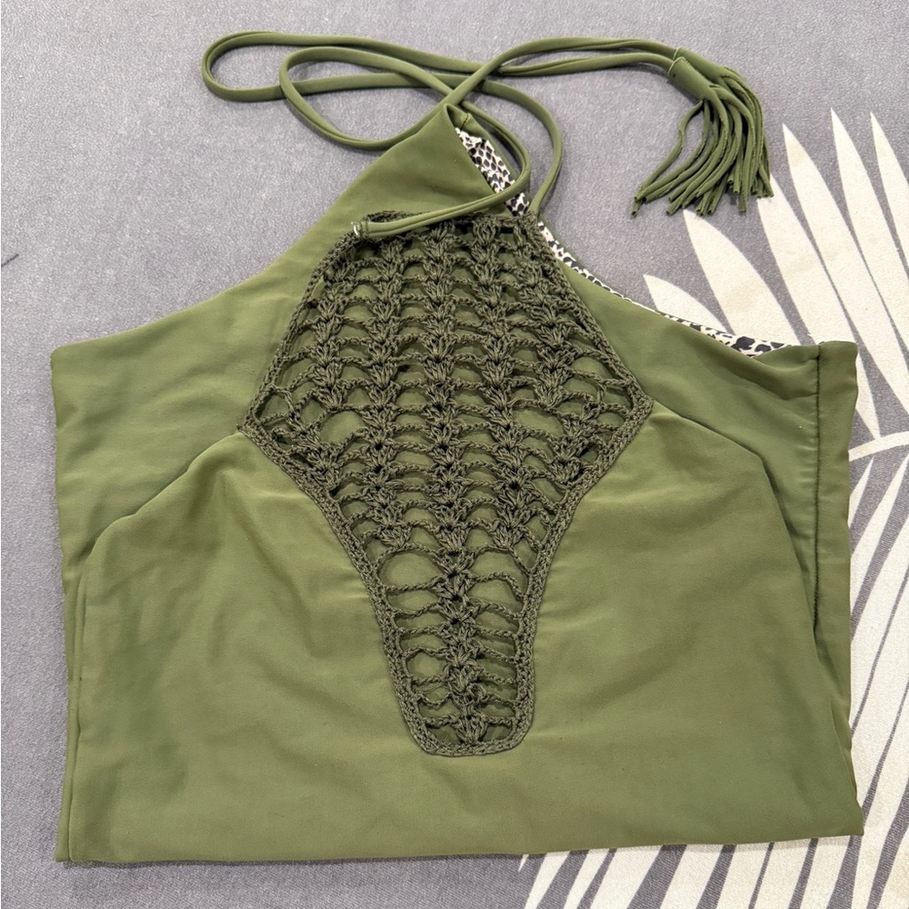 Acacia Teahupoo One Piece